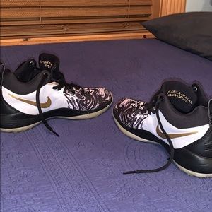 Nike basketball shoes